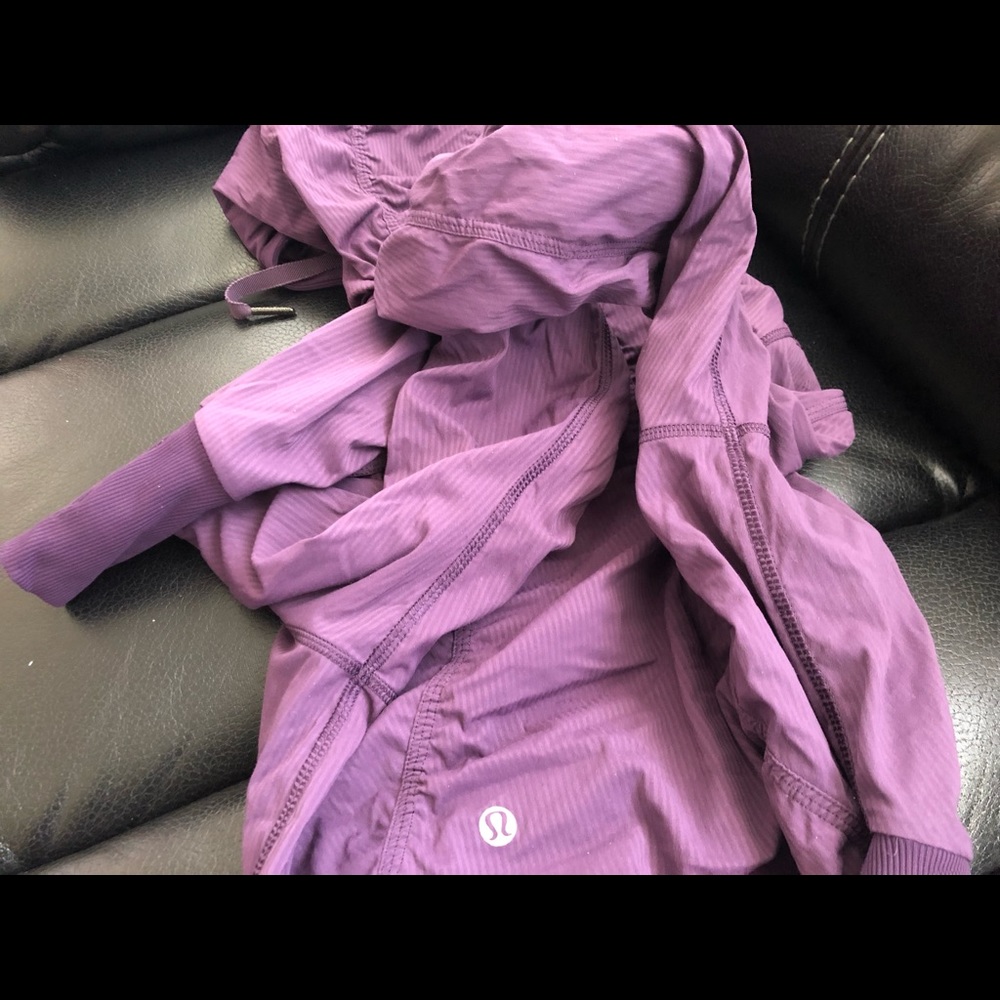 Lululemon Dance Studio Jacket Deep Zinfandel Size… - image 8